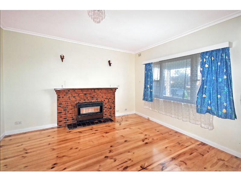 16 Learmonth Street, Portland VIC 3305
