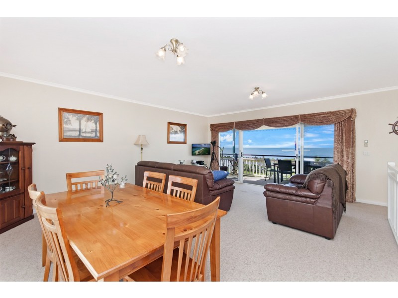 25 Beach Road, Portland VIC 3305