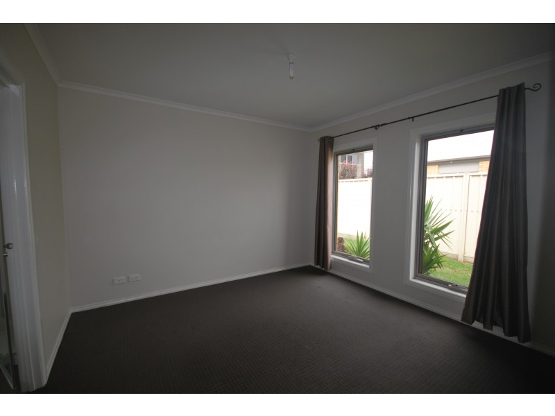 2/10 Wannon Street, Portland VIC 3305