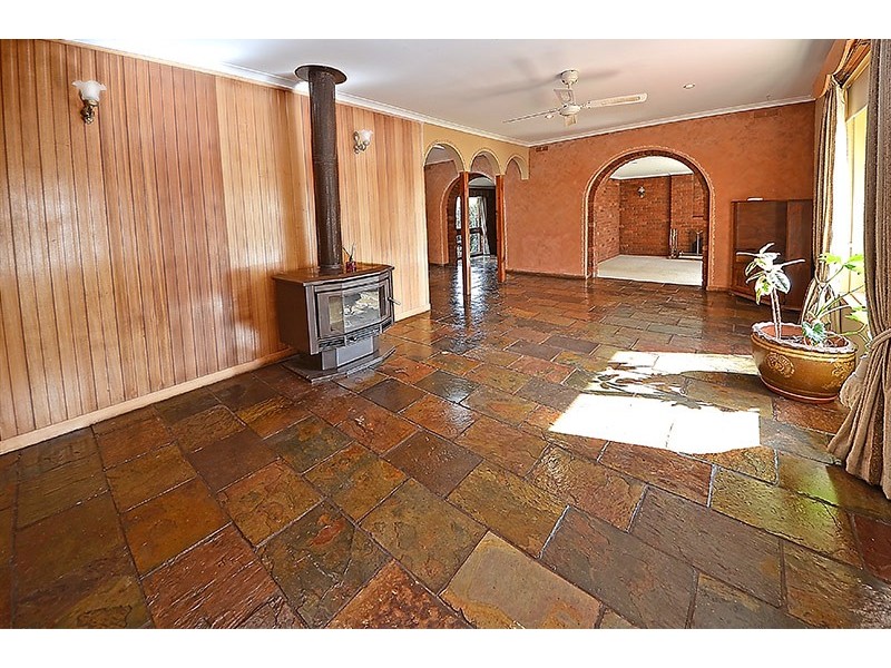 12 Carmichael Road, Portland VIC 3305