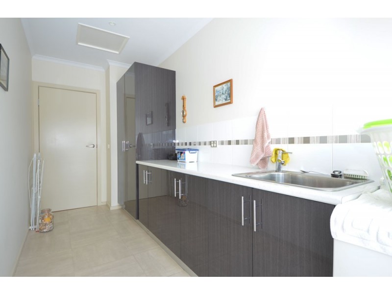 64 Learmonth Street, Portland VIC 3305