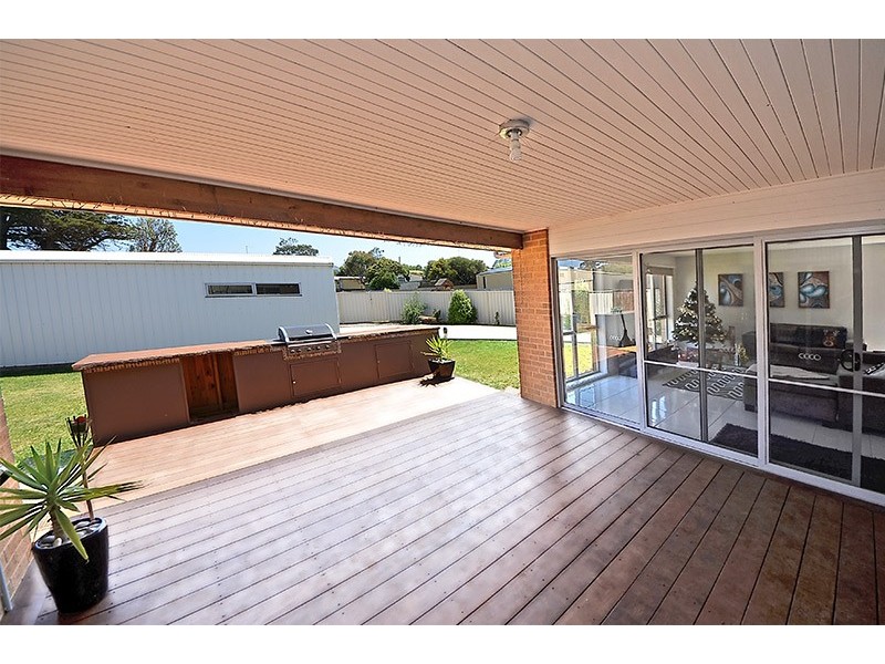 20 Atlantis Avenue, Portland VIC 3305