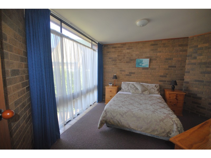 4/2  Tyers Street, Portland VIC 3305