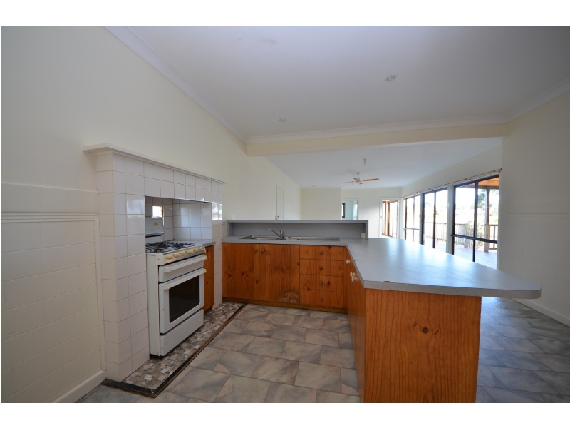 13 Clarke Street, Portland VIC 3305