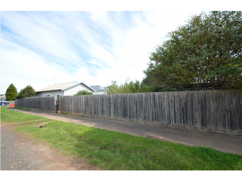 38 Otway Street, Portland VIC 3305