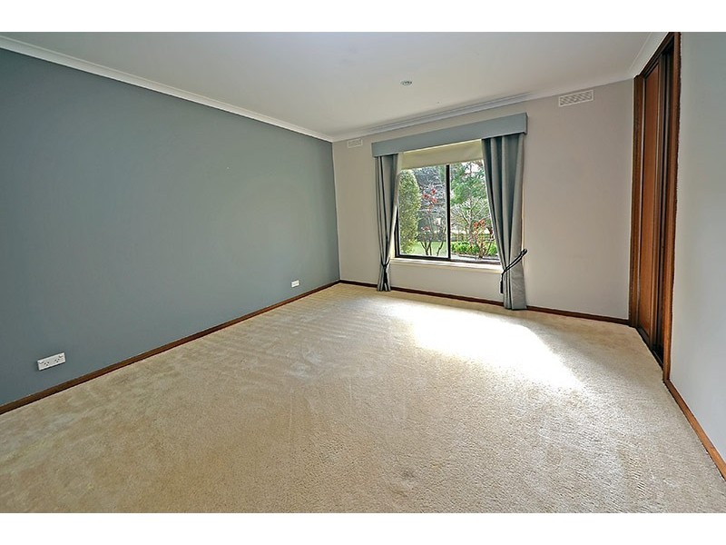 12 Carmichael Road, Portland VIC 3305