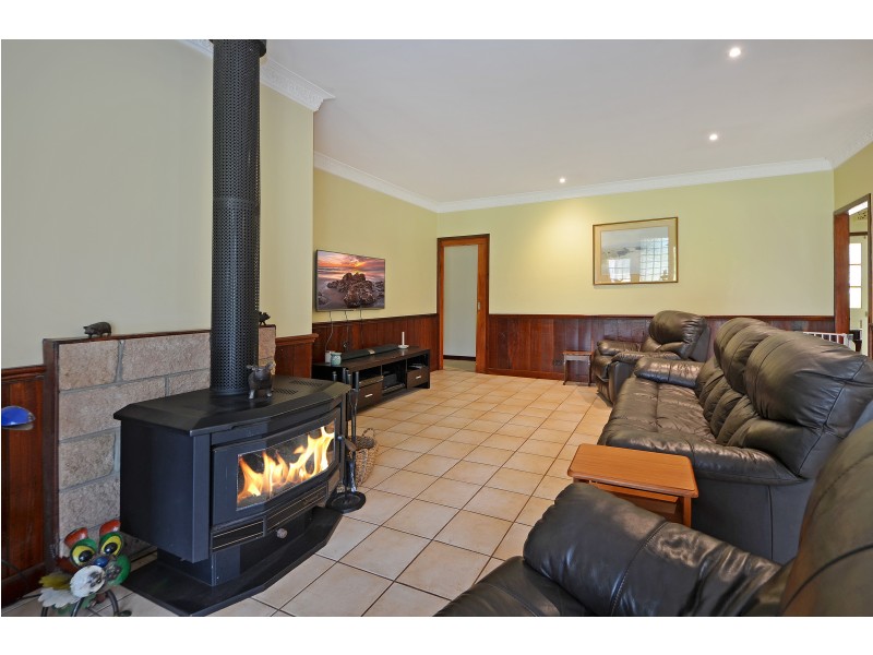 2 Evans Road, Portland VIC 3305
