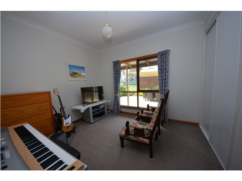 103 Benbows Road, Portland VIC 3305