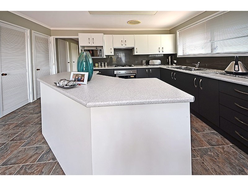 139 School Road, Portland VIC 3305