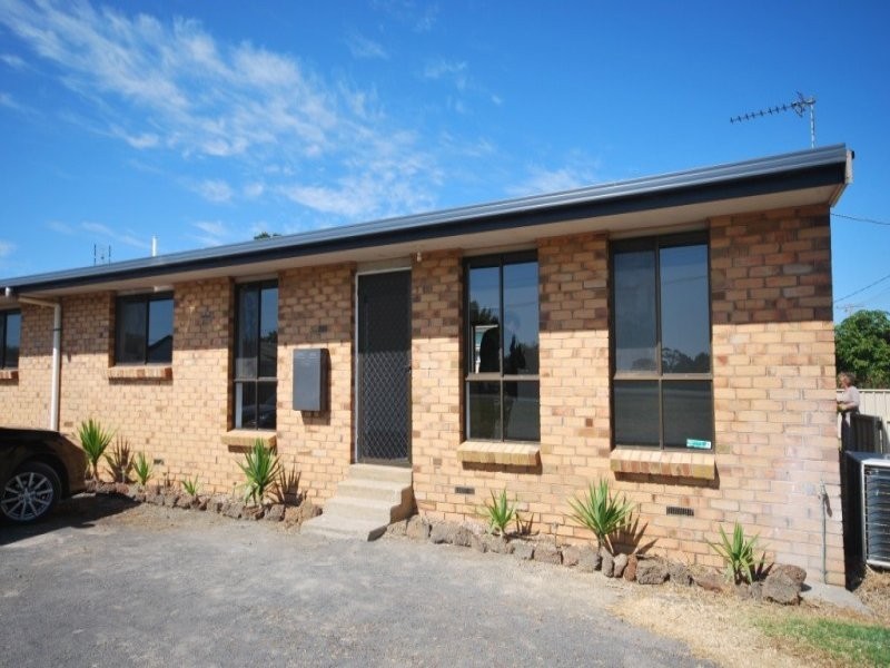 1A/22 Murray Street, Heywood VIC 3304