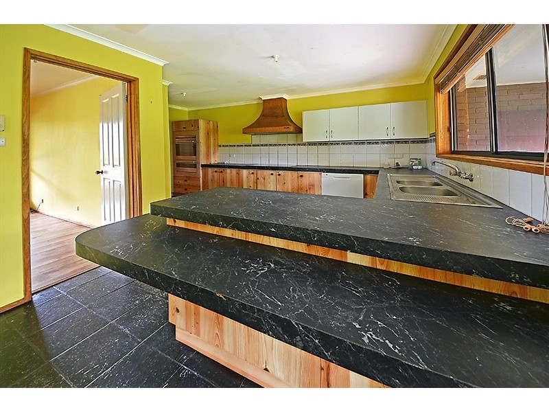 133 Bridgewater Road, Portland VIC 3305