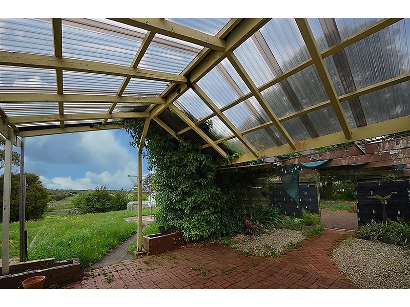 133 Bridgewater Road, Portland VIC 3305