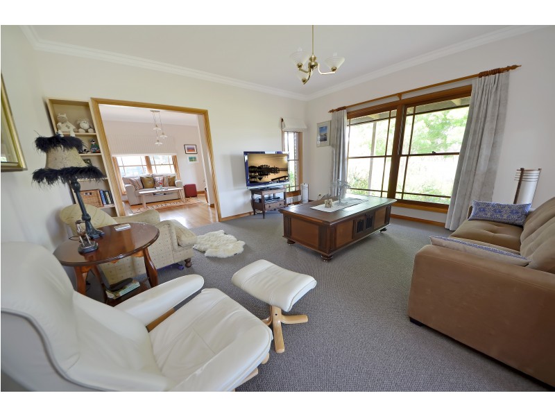 103 Benbows Road, Portland VIC 3305