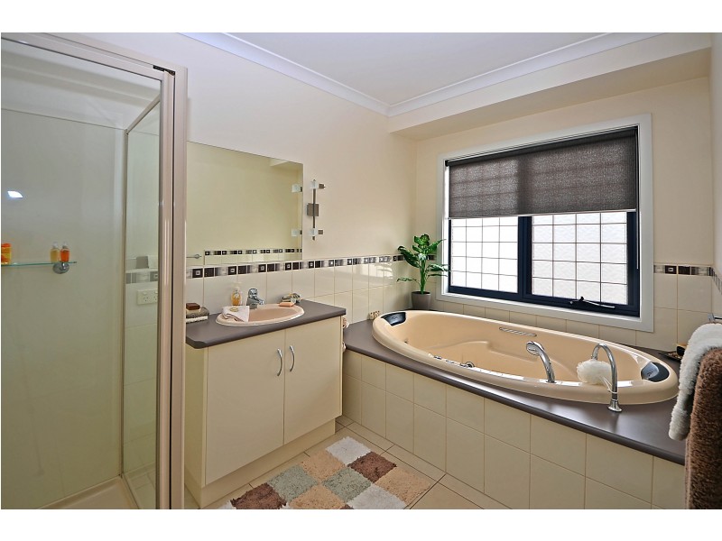 13 Nepean Road, Portland VIC 3305