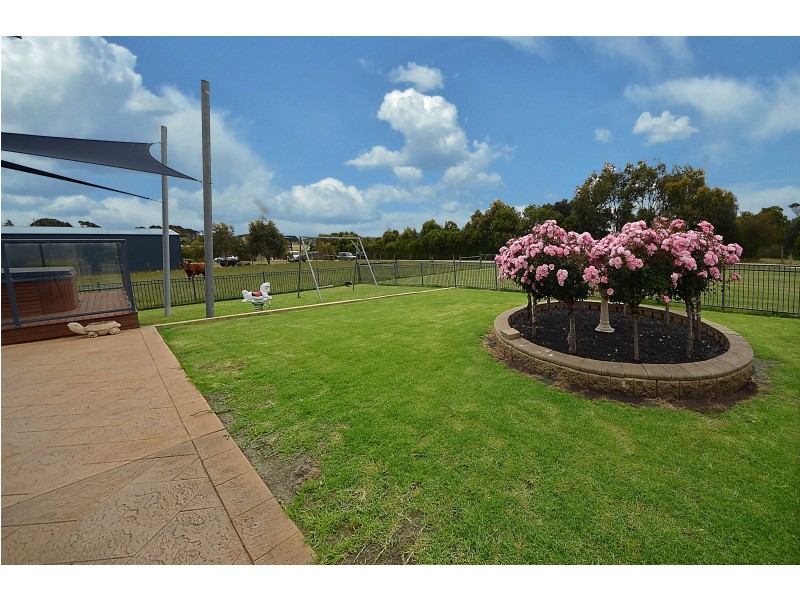 13 Nepean Road, Portland VIC 3305
