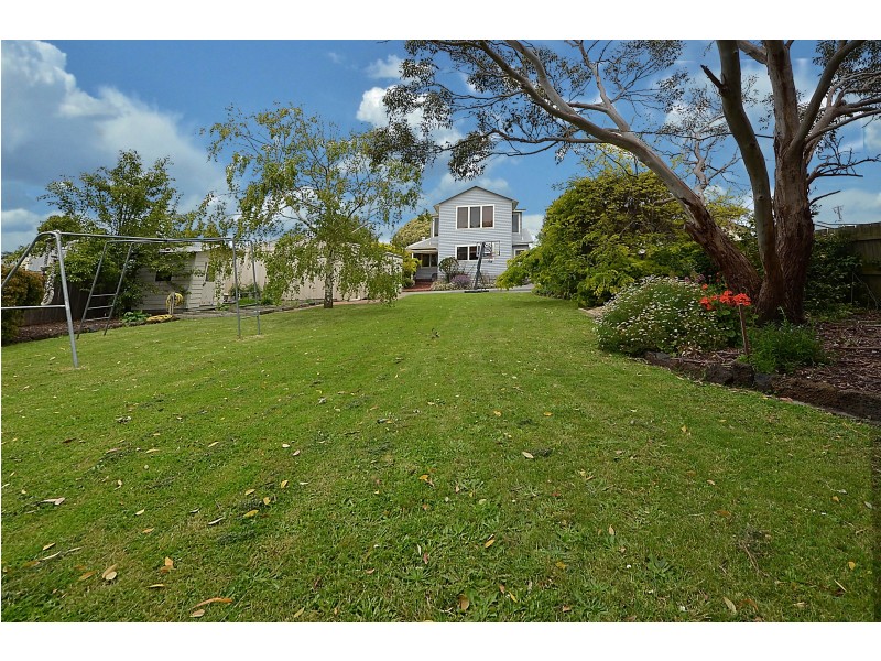 202 Edgar Street, Portland VIC 3305