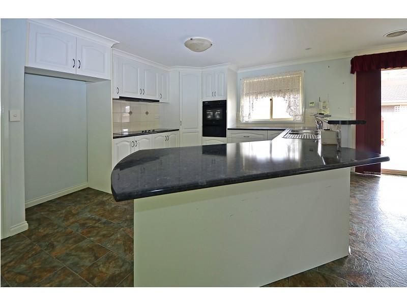 1 Donegal Court, Portland VIC 3305