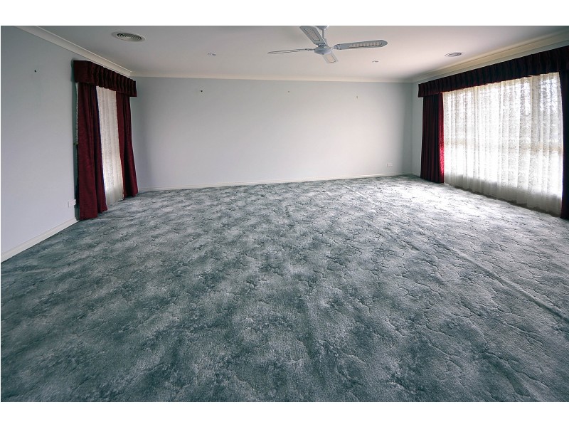 1 Donegal Court, Portland VIC 3305