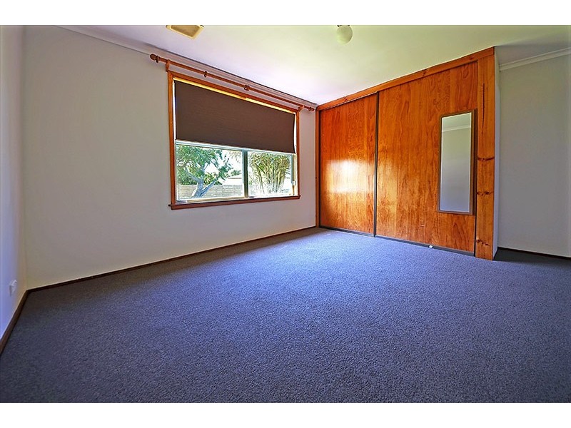 6 Banyan Crescent, Portland VIC 3305