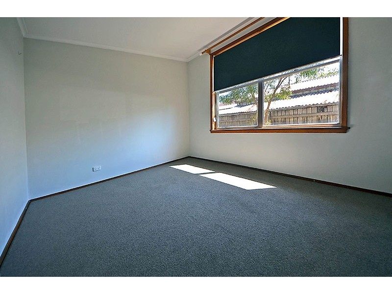 6 Banyan Crescent, Portland VIC 3305