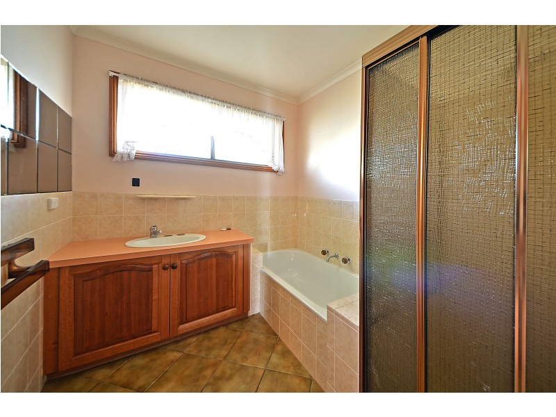 198 Bentinck Street, Portland VIC 3305