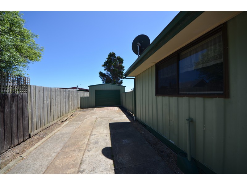 1 Rossdell Street, Portland VIC 3305