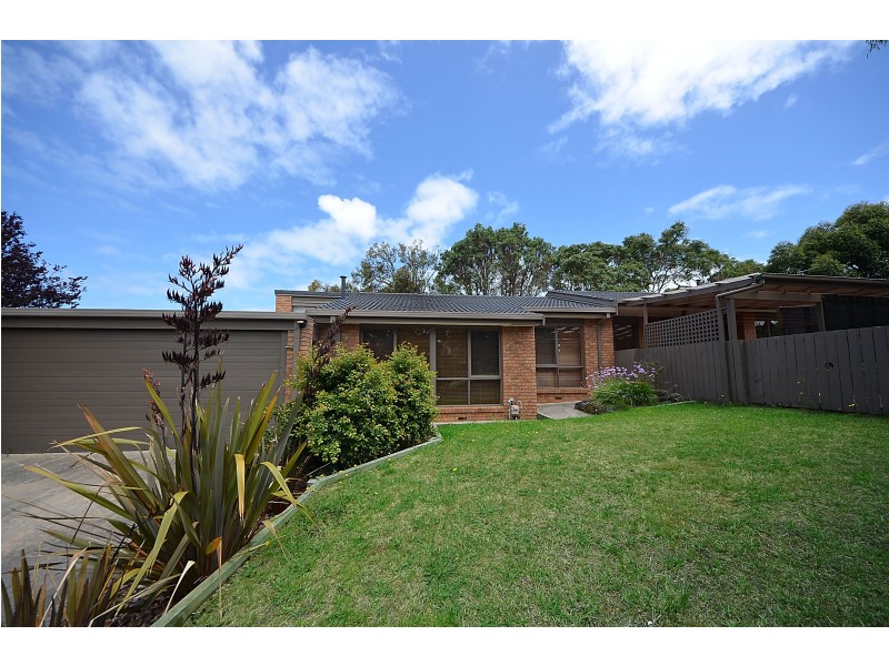 9 Adamson Court, Portland VIC 3305
