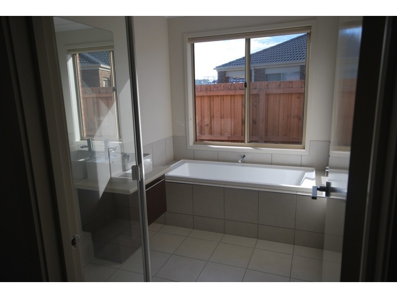 4 Victory Court, Portland VIC 3305