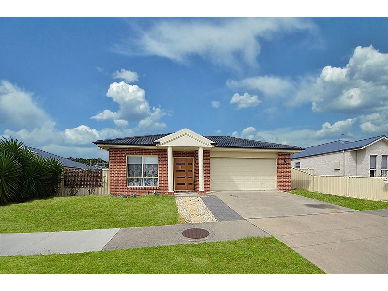 9 Coastal Court, Portland VIC 3305