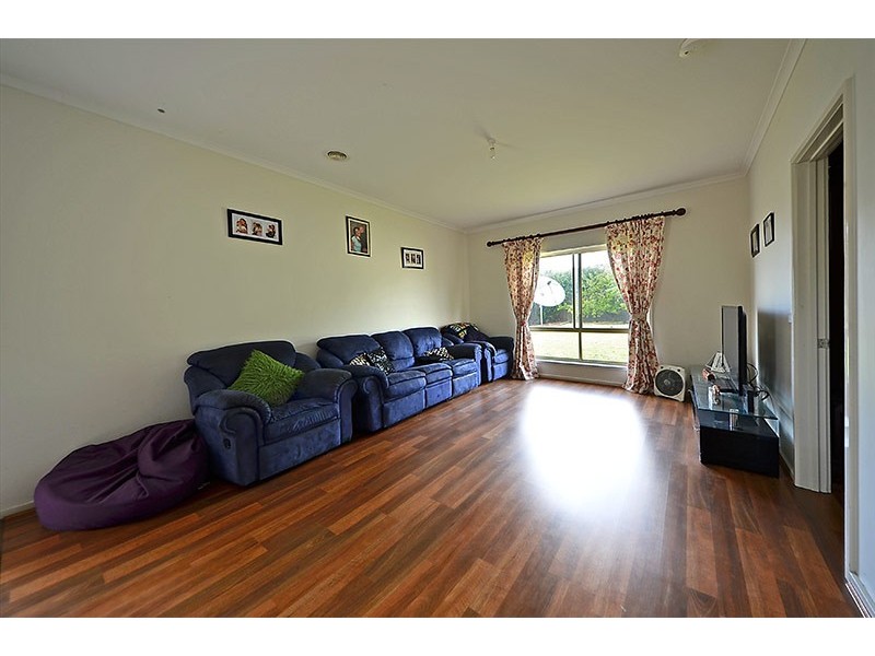 9 Coastal Court, Portland VIC 3305