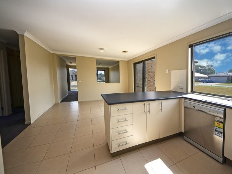 48 Madeira Close, Portland VIC 3305