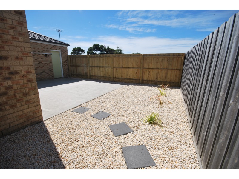 48 Madeira Close, Portland VIC 3305