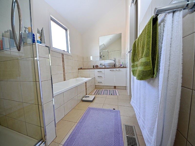 4 Minerva Lane, Portland VIC 3305