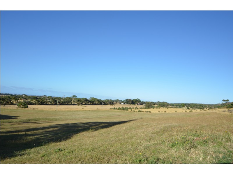2 Liebelts Road, Narrawong VIC 3285