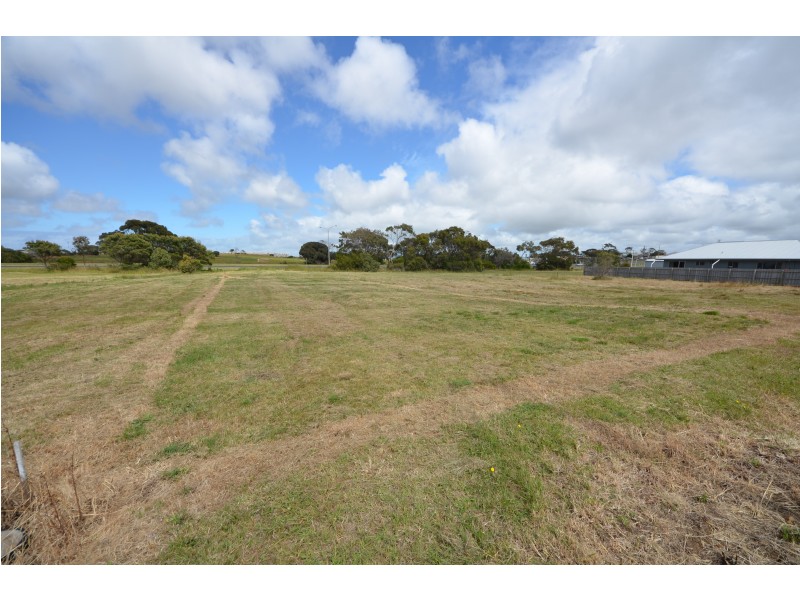 353 Hanlon Parade, Portland VIC 3305