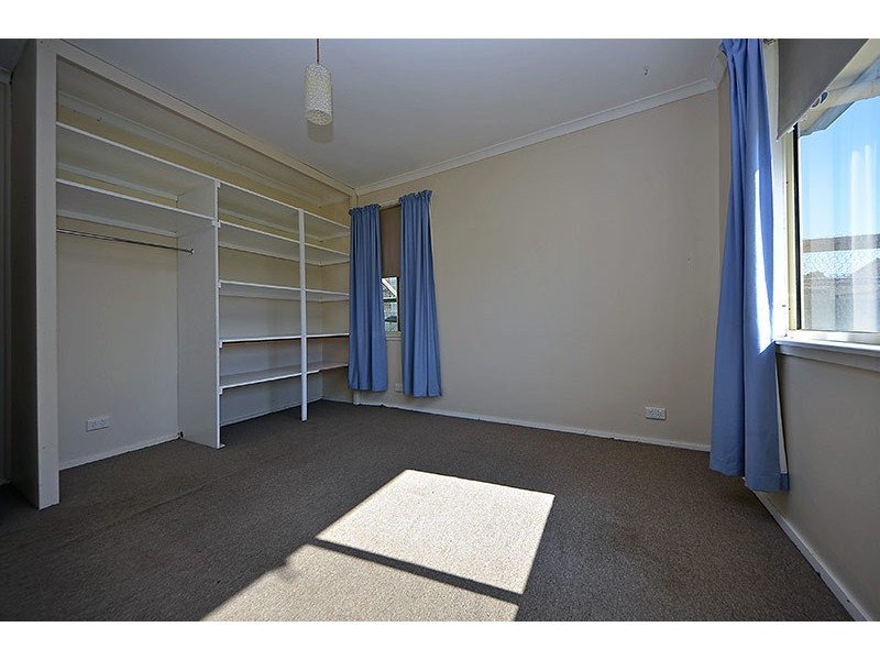 17 Rossdell Street, Portland VIC 3305