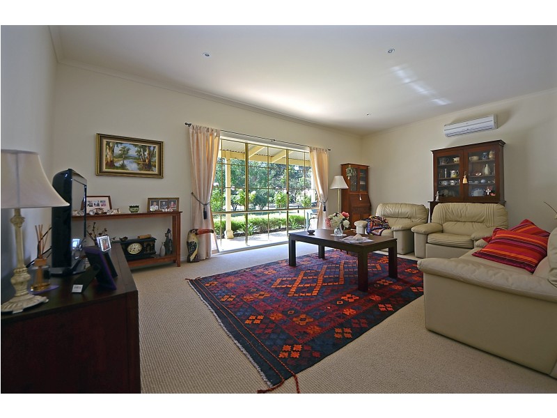 83 Sharrocks Road, Portland VIC 3305