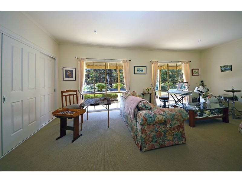 83 Sharrocks Road, Portland VIC 3305