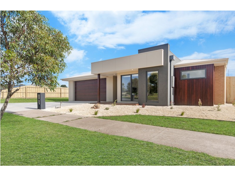 5 Bluewater Court, Portland VIC 3305
