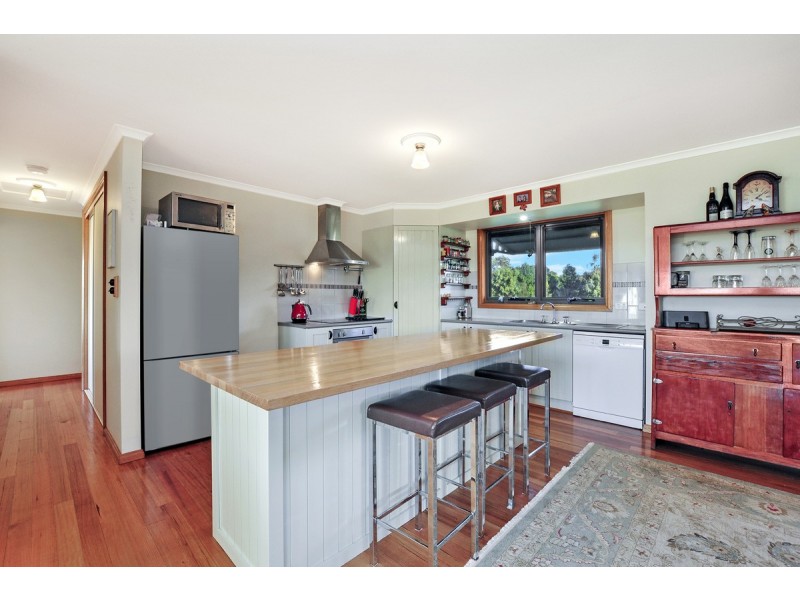 46 Westlakes Road, Portland VIC 3305
