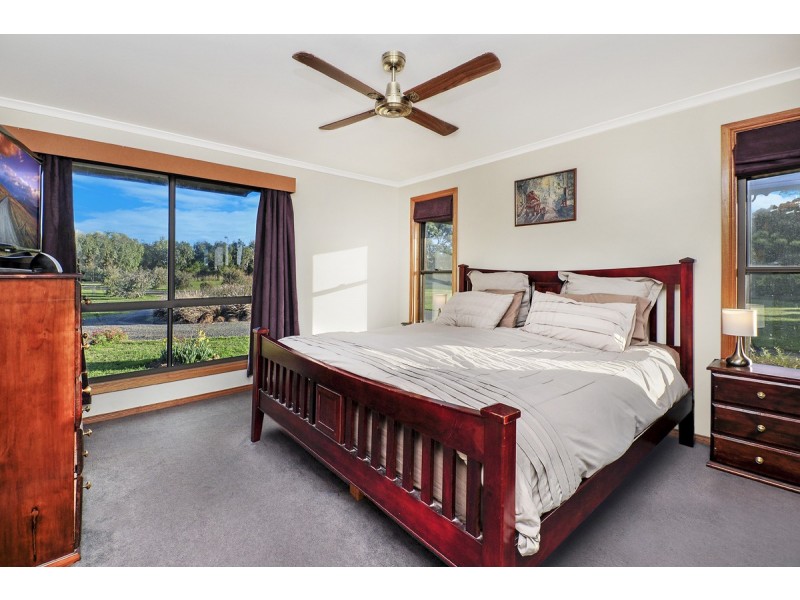 46 Westlakes Road, Portland VIC 3305