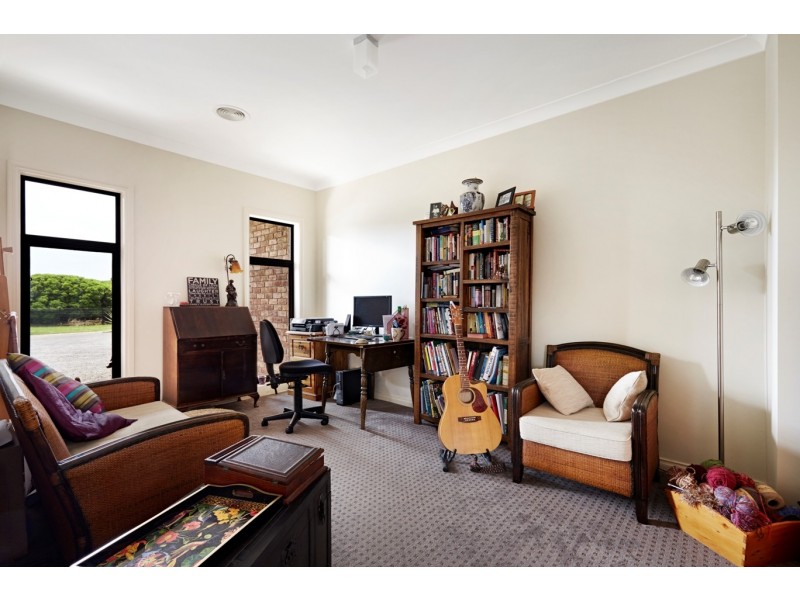5 Pitts Road, Portland VIC 3305