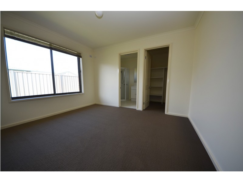 89 Childers Street, Portland VIC 3305