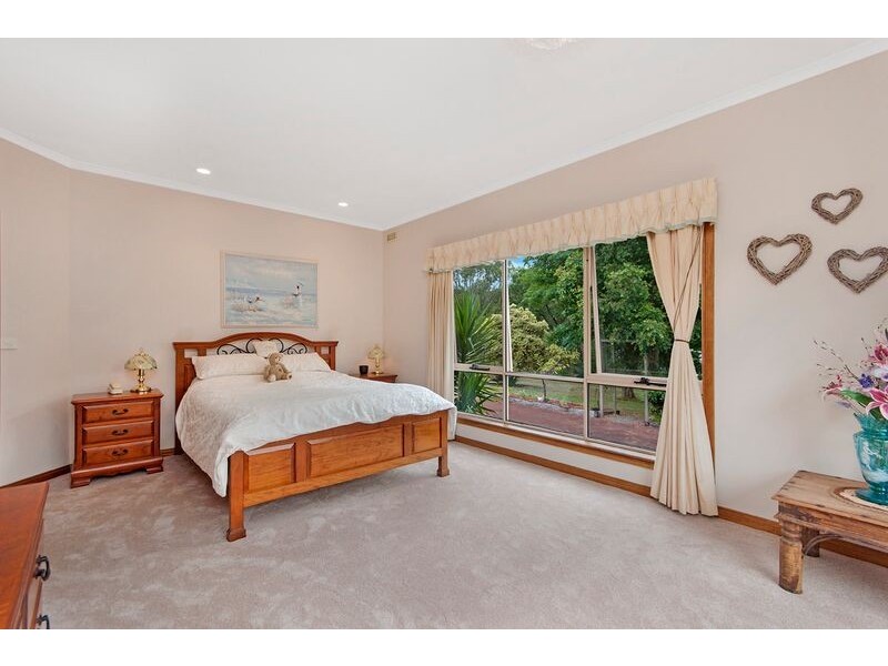 6 Denhill Court, Portland VIC 3305