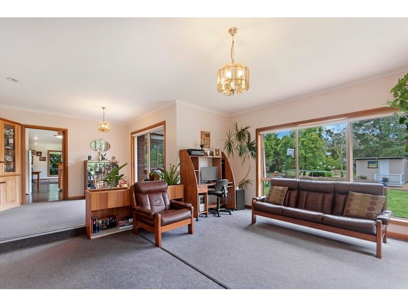 6 Denhill Court, Portland VIC 3305