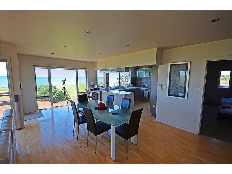 4 Cameron, Dutton Way VIC 3305