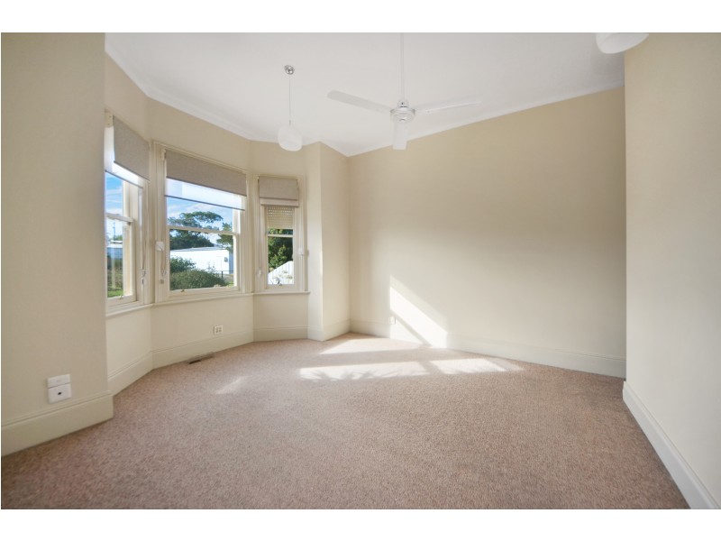 29 Valmai Avenue, Portland VIC 3305