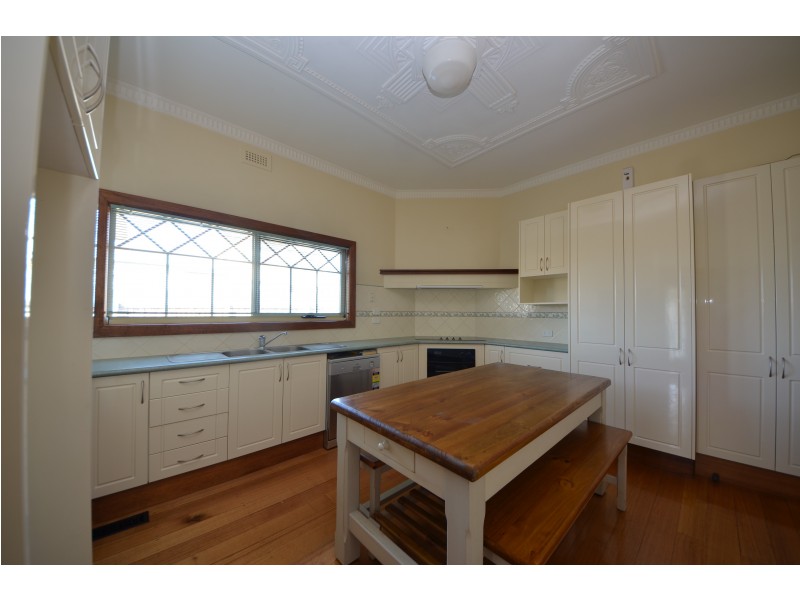 67 Henty Street, Portland VIC 3305