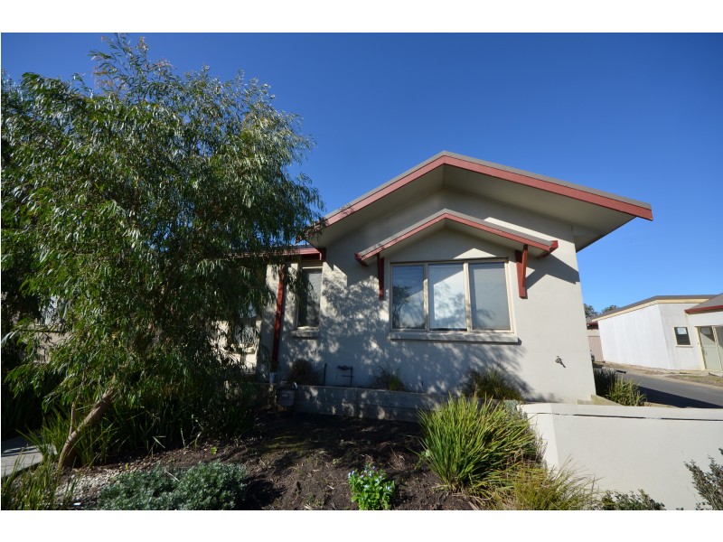 32 Richardson Street, Portland VIC 3305