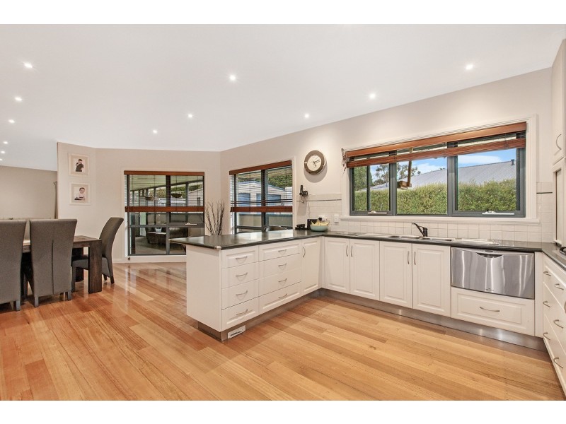 6 Tukki Court, Portland VIC 3305